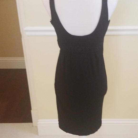 Dress - Picture 2 of 7